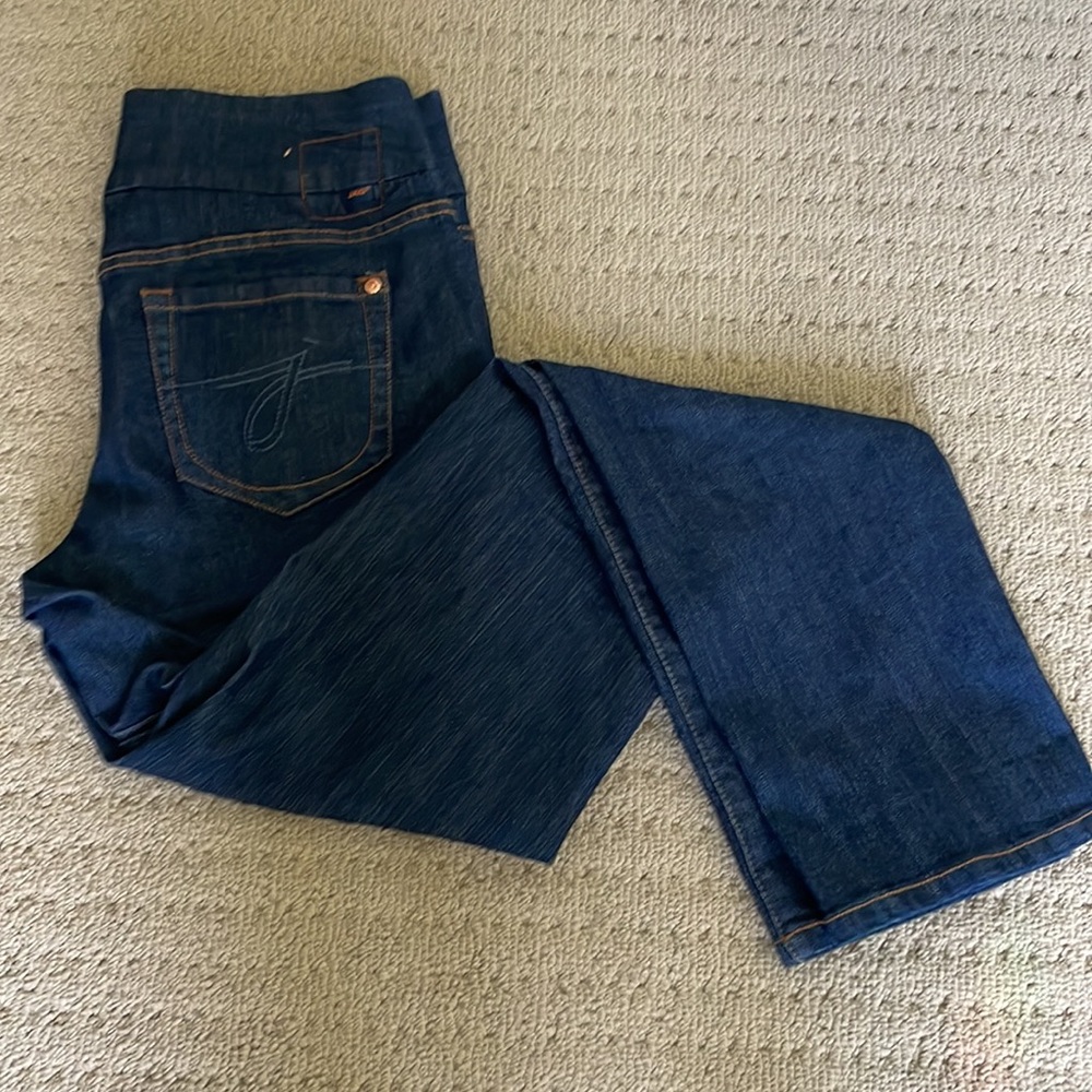 JAG Jeans- high rise slim leg jean.